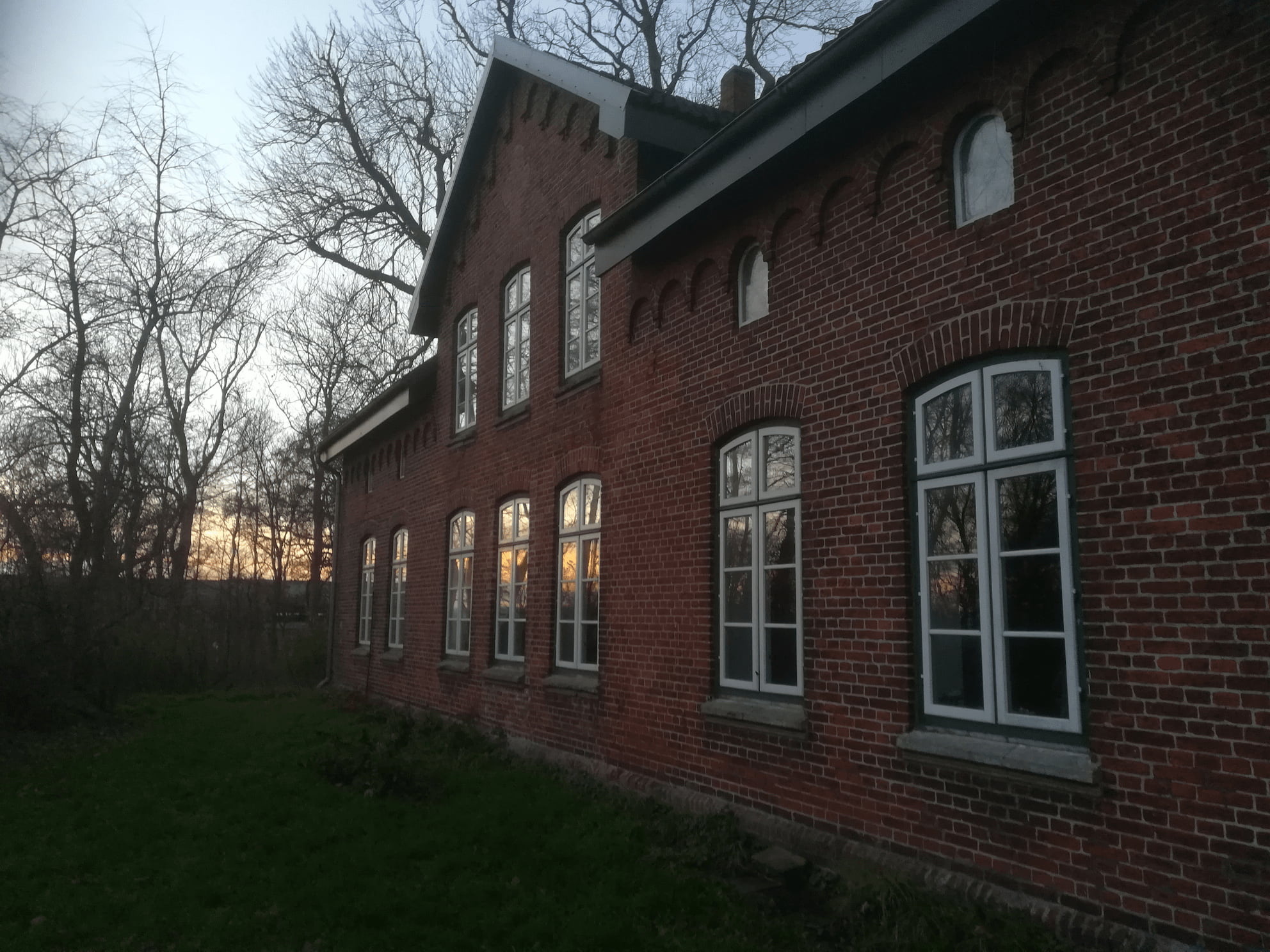 house, south side, sunset